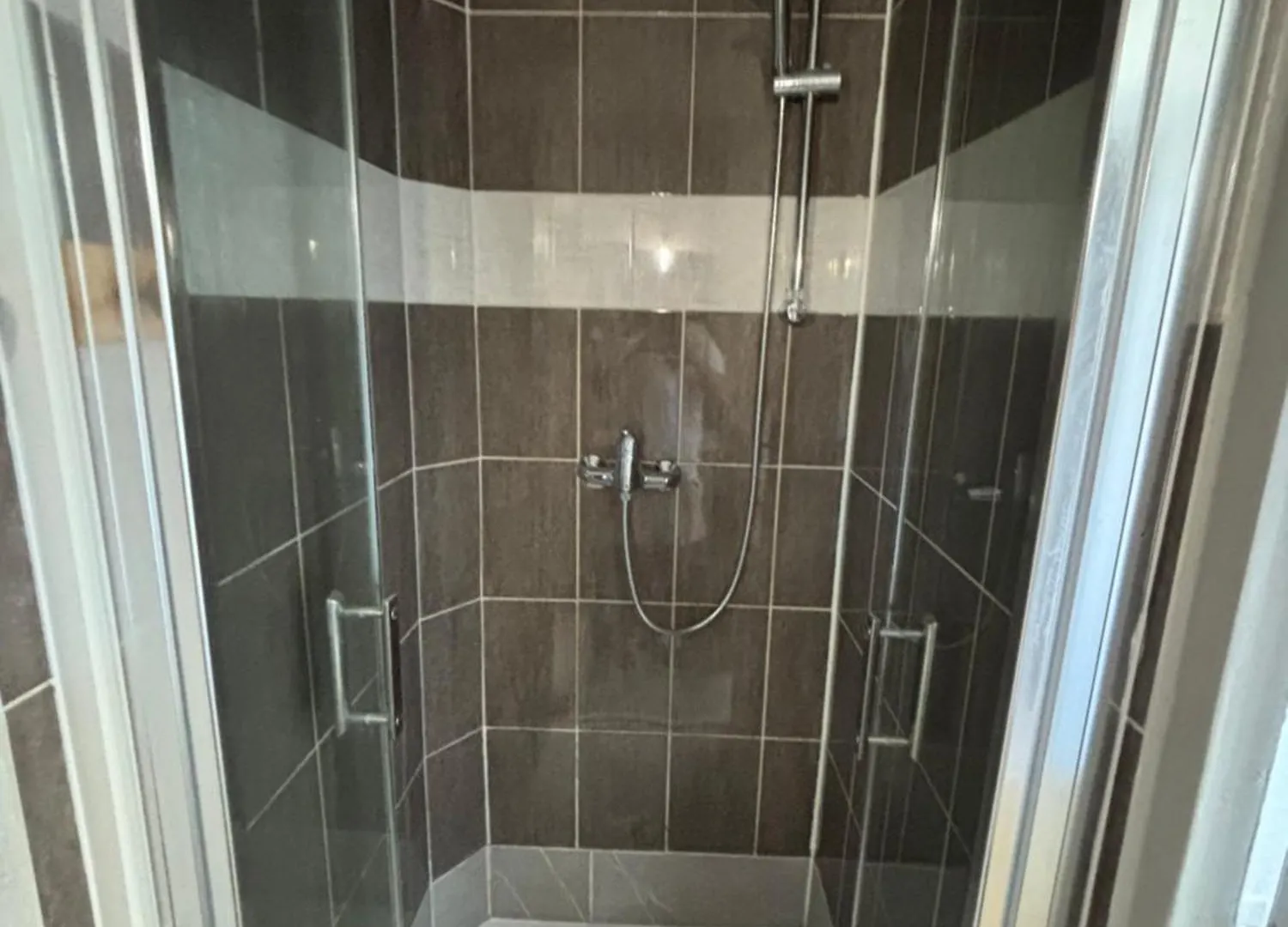 La Suite Chaleureuse Grasse Apartmán